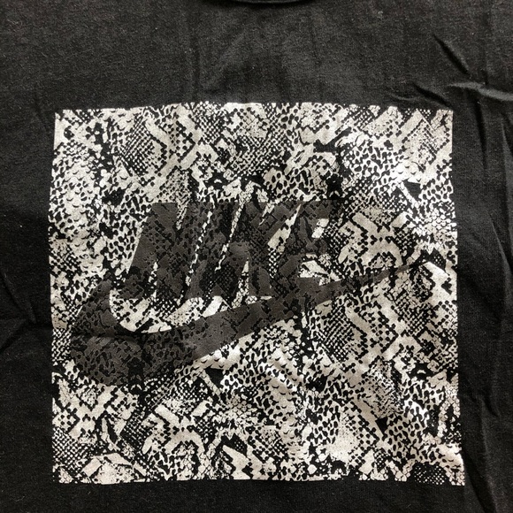 Nike Tank Top - Picture 2 of 5